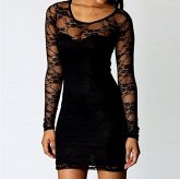 Vestido Preto de Renda